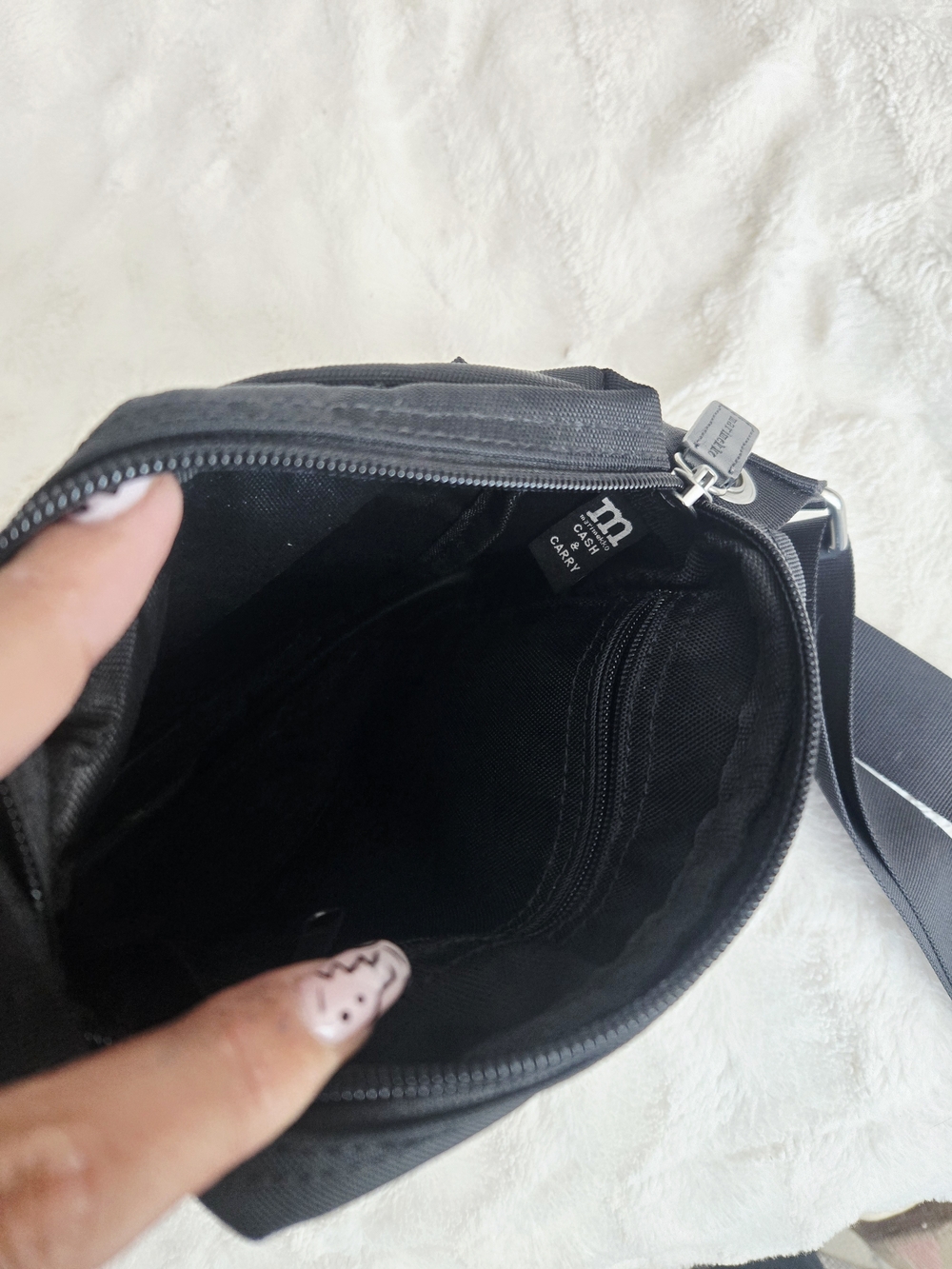 Marimekko | Crossbody Bag - Picture 6 of 6